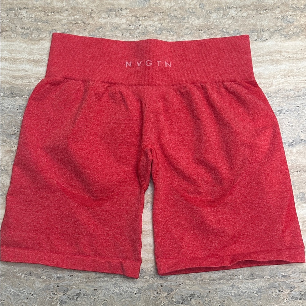 NVGTN Mid Rise Contour Seamless Shorts
